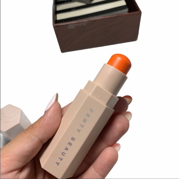 Fenty Beauty Match Stix shimmer skinstick NIB - Picture 2 of 7